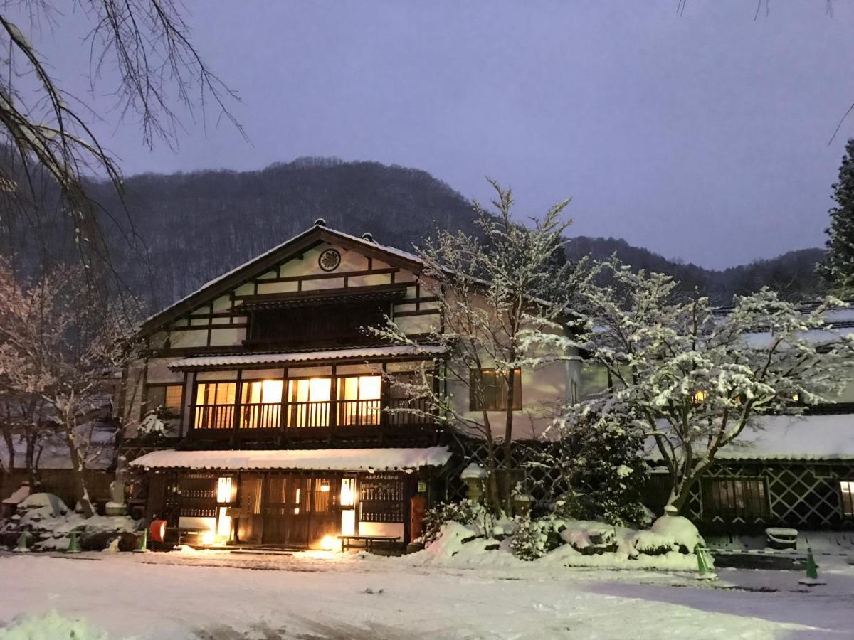 Honke Bankyu Nikko Exterior foto